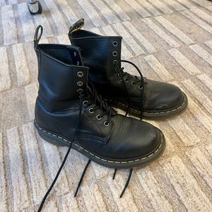 Dr Martens 1460 Nappa Leather Lace-up